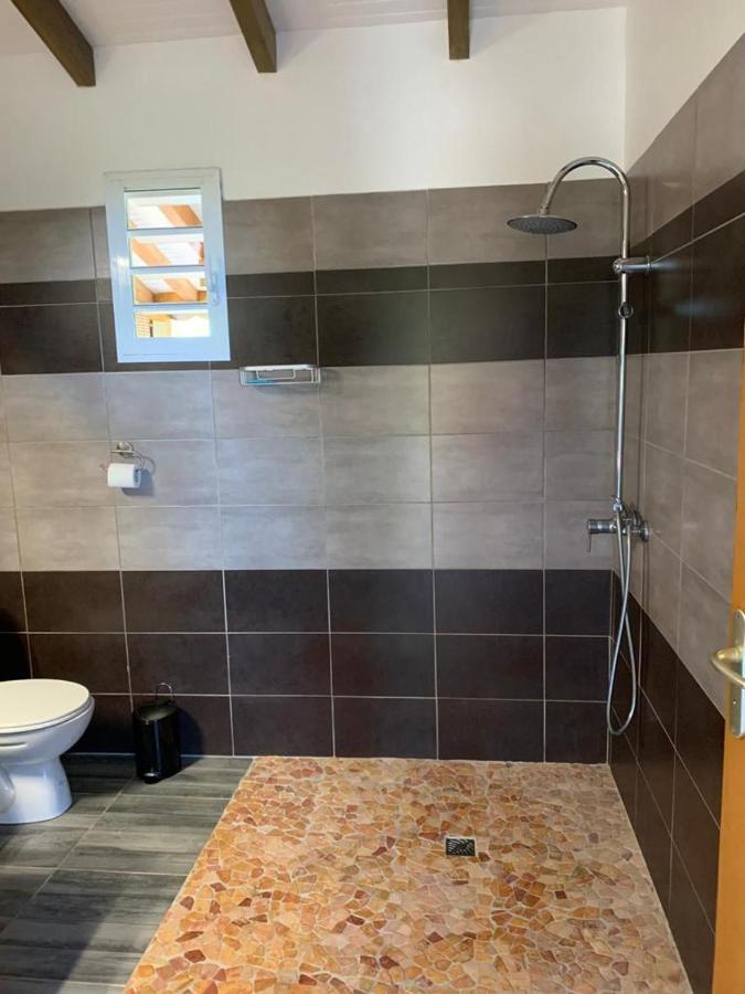 Appartement Milo 1 Bouillante Bagian luar foto